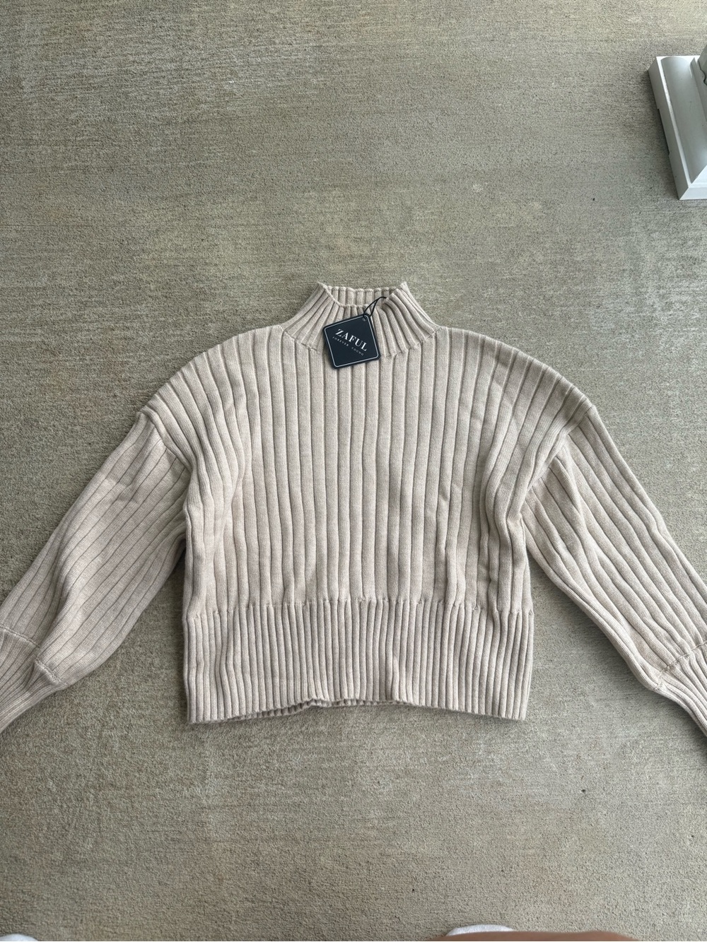 Zaful Cream Ribbed Cropped Turtleneck Sweater